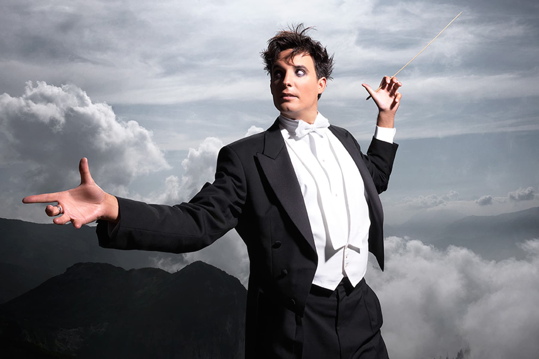 Bert van Engel as educated in Conducting and works as a freelance conductor